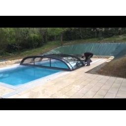 Clôture de sécurité pour piscine creusée de 4 x 10 pieds -Une section  complète (design noir)